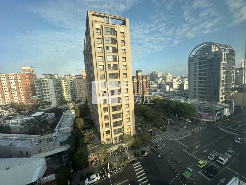 正中清路視野大空間商辦附平車房屋室內格局與周邊環境