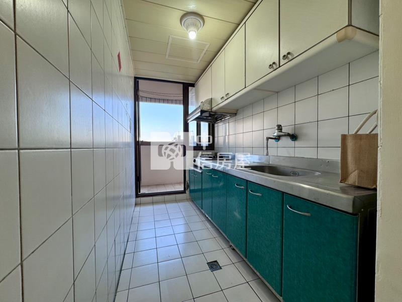 草屯中正龍庭漂亮三房房屋室內格局與周邊環境