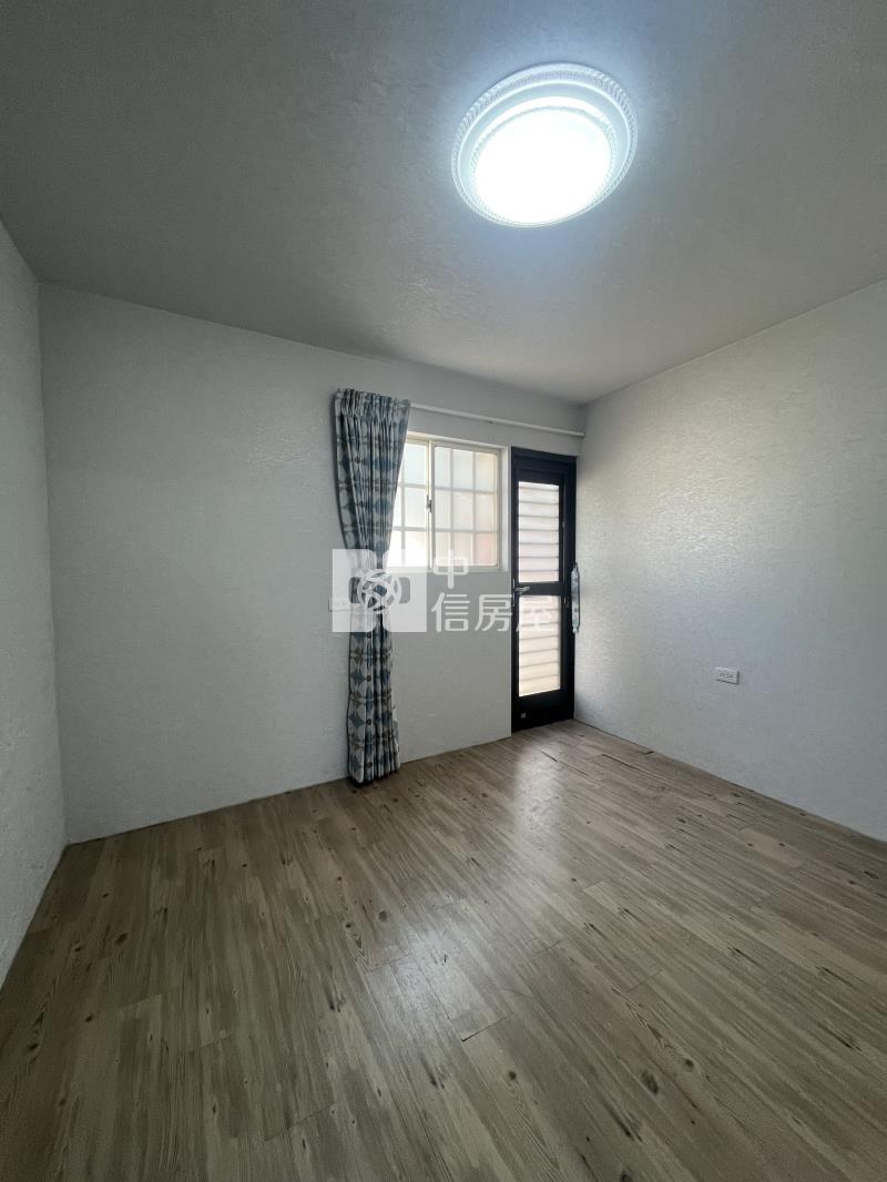 楊梅高中露台景觀透天房屋室內格局與周邊環境