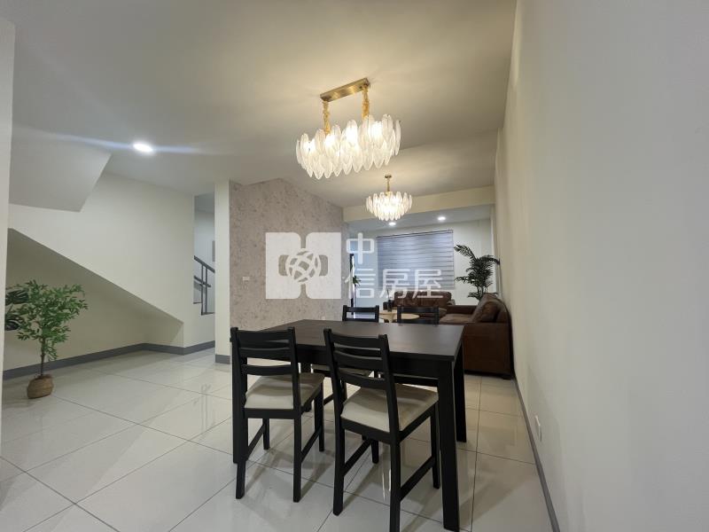 楊梅高中露台景觀透天房屋室內格局與周邊環境