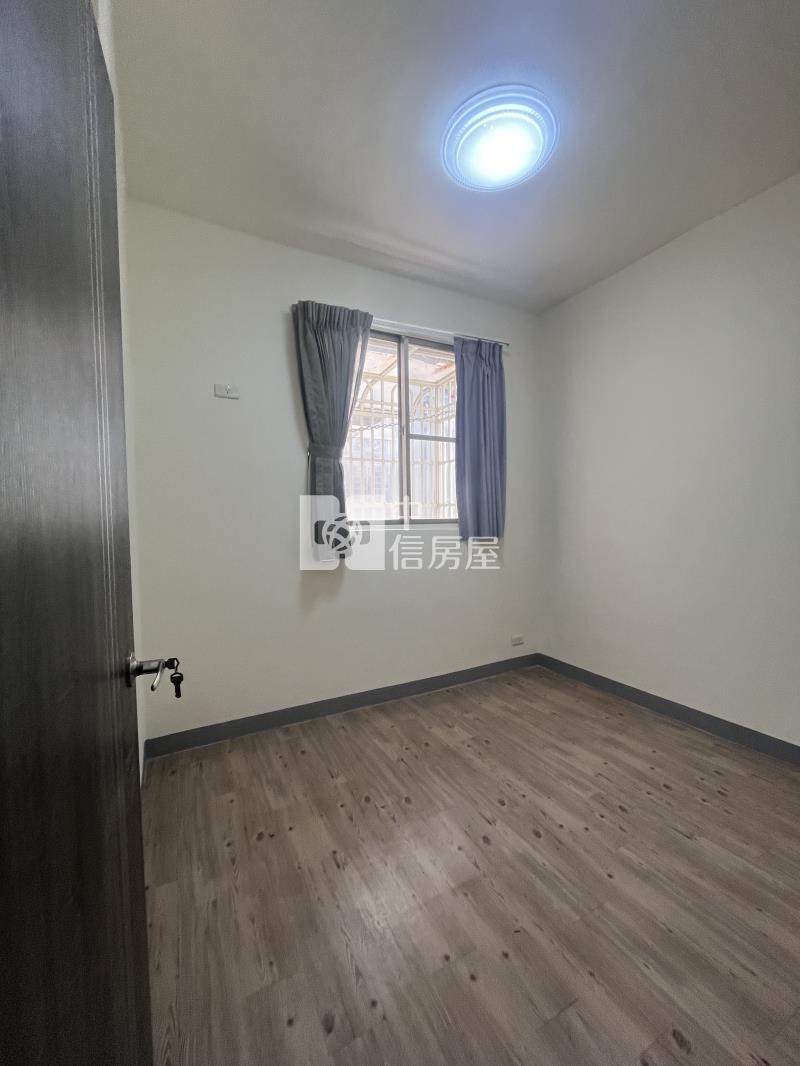 楊梅高中露台景觀透天房屋室內格局與周邊環境