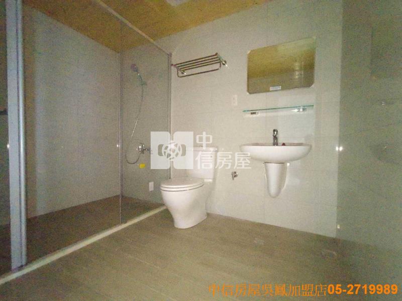 新港雙面路大地坪庭園店墅房屋室內格局與周邊環境