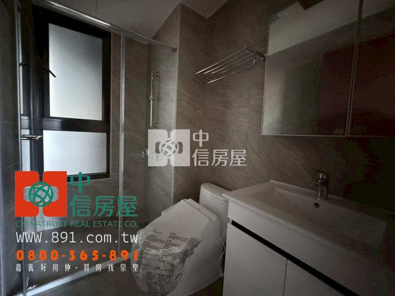 健康三路全新平車露臺3房房屋室內格局與周邊環境