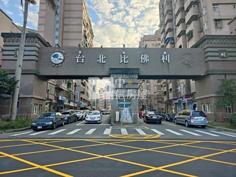 【新夢想】比佛利大面寬金店面房屋室內格局與周邊環境