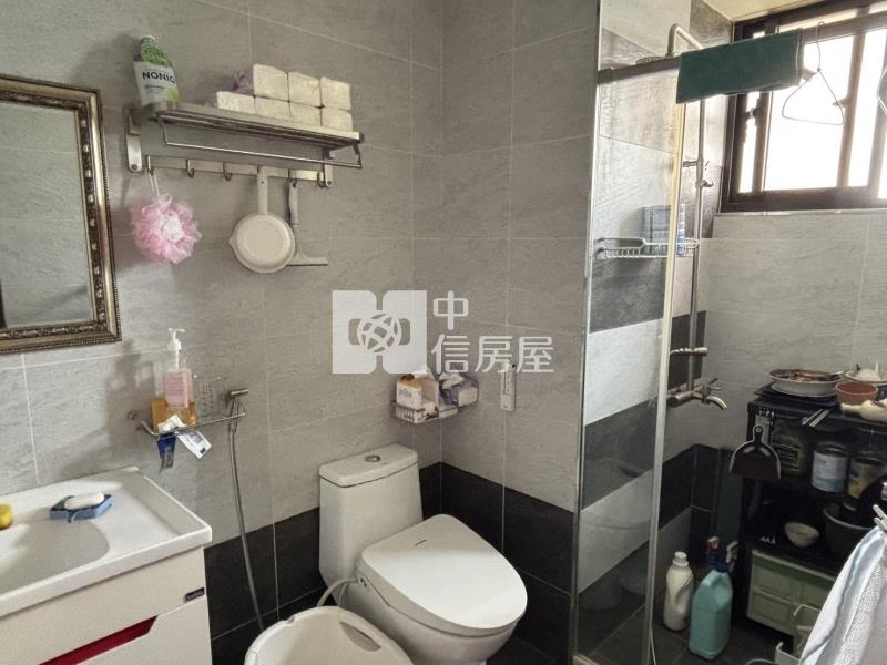 城之美輕奢三房車｜潛龍國小旁房屋室內格局與周邊環境