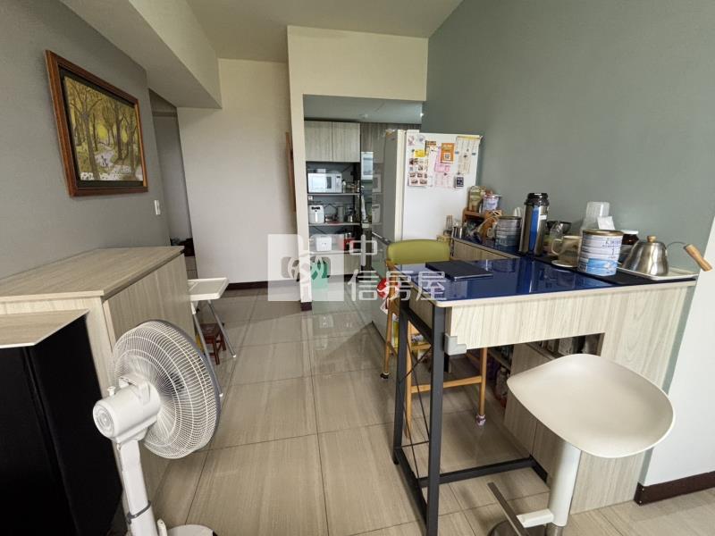 城之美輕奢三房車｜潛龍國小旁房屋室內格局與周邊環境