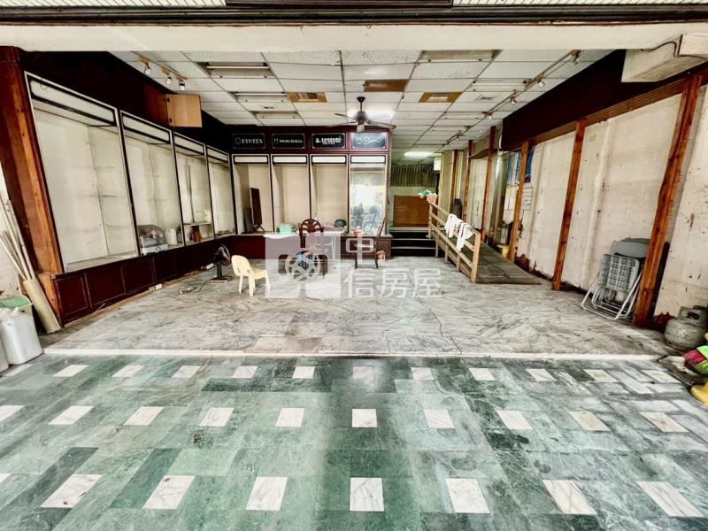 虎尾商業區百坪大店面房屋室內格局與周邊環境