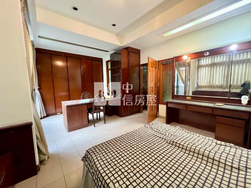 虎尾商業區百坪大店面房屋室內格局與周邊環境