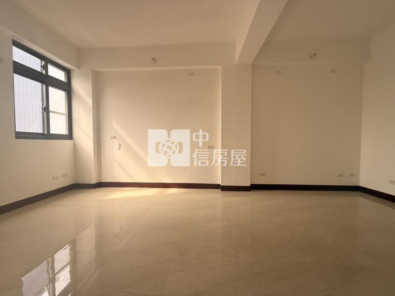 麟洛全新獨棟雙車墅房屋室內格局與周邊環境