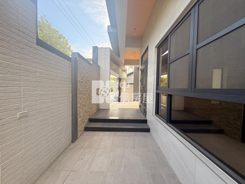 麟洛全新獨棟雙車墅房屋室內格局與周邊環境