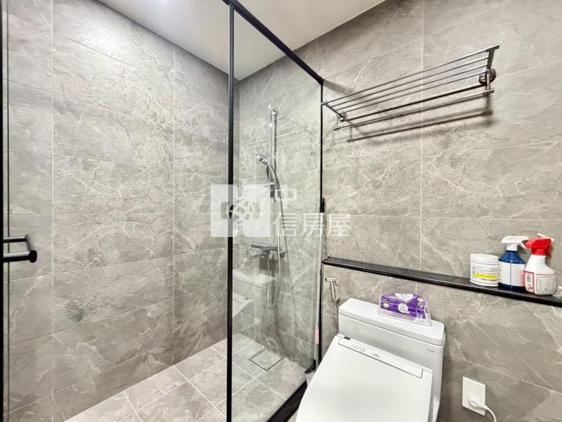 勝美讚兩房平車房屋室內格局與周邊環境