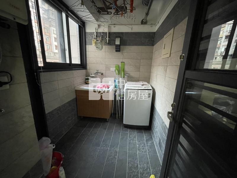 居然美華廈房屋室內格局與周邊環境