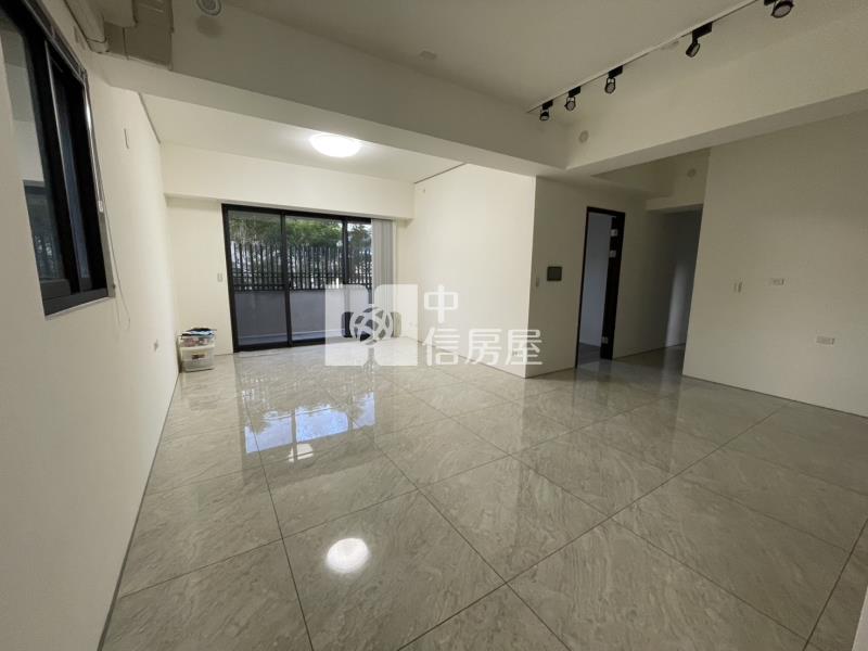 居然美華廈房屋室內格局與周邊環境