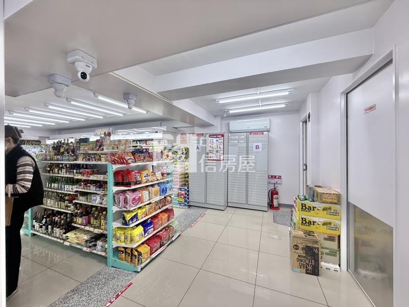 正青島路連鎖7-11超商16米超稀有大面寬三角窗 黃金雙店面房屋室內格局與周邊環境
