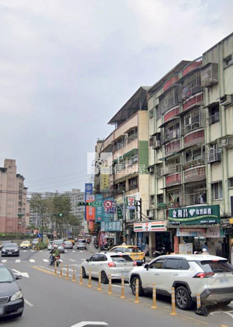 基隆‧武嶺街金店面房屋室內格局與周邊環境