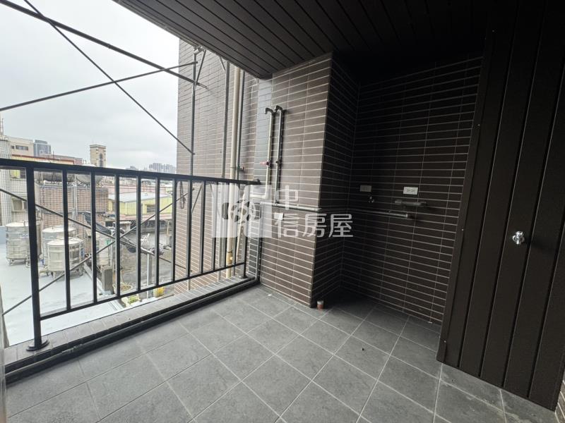 6W37樂善妍全新兩房車房屋室內格局與周邊環境