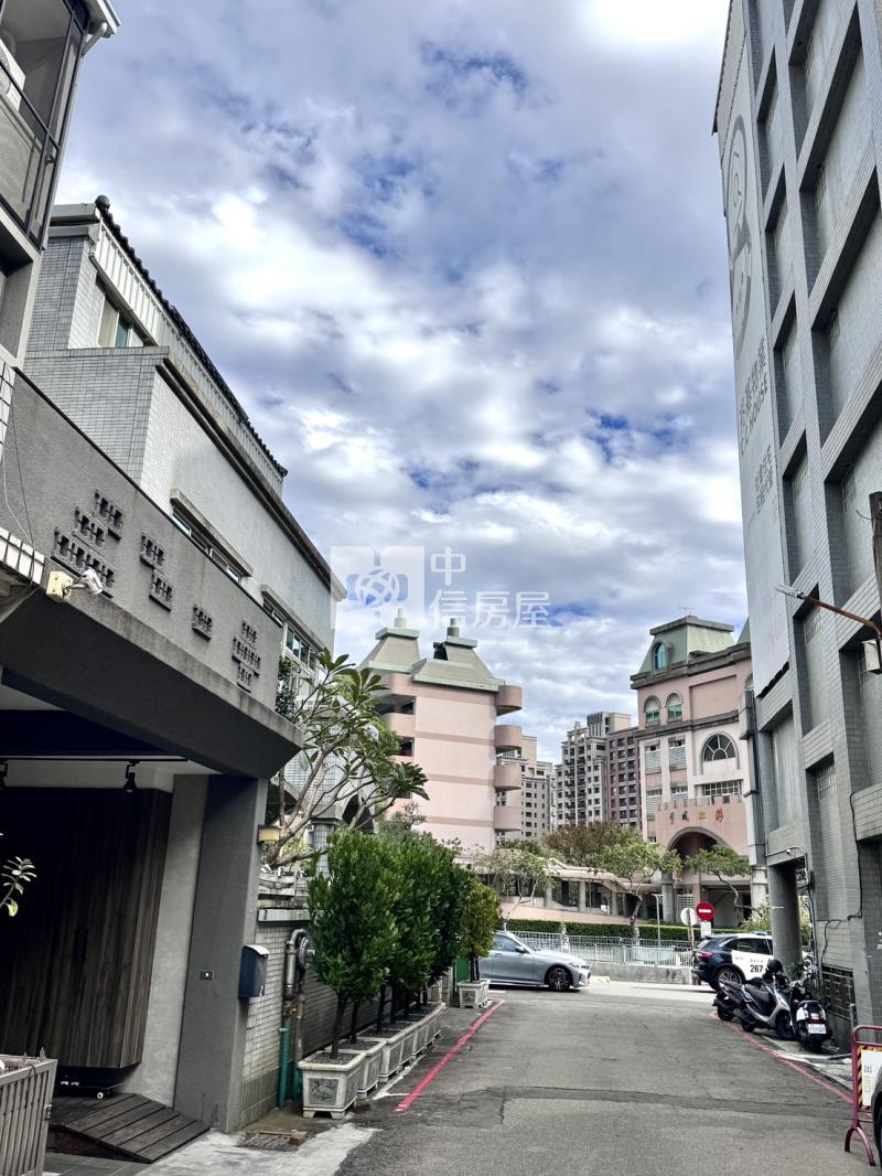 北區賴厝國小學區美透天房屋室內格局與周邊環境