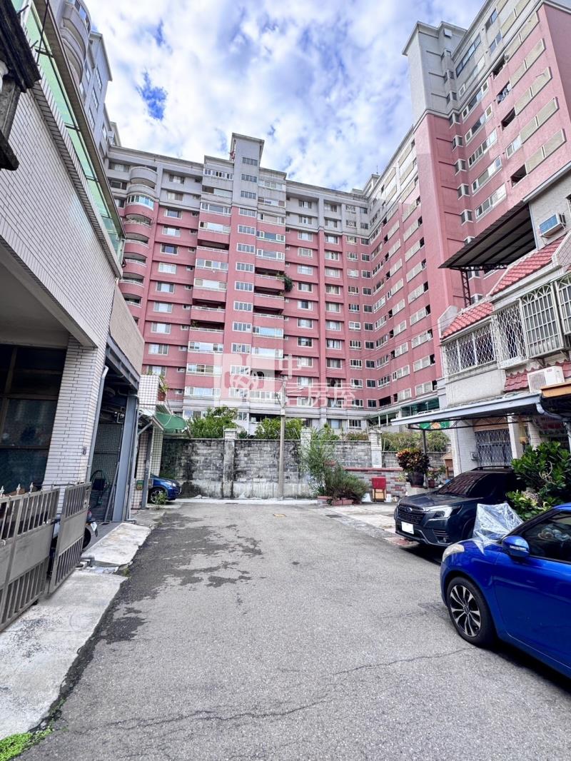 北區賴厝國小學區美透天房屋室內格局與周邊環境