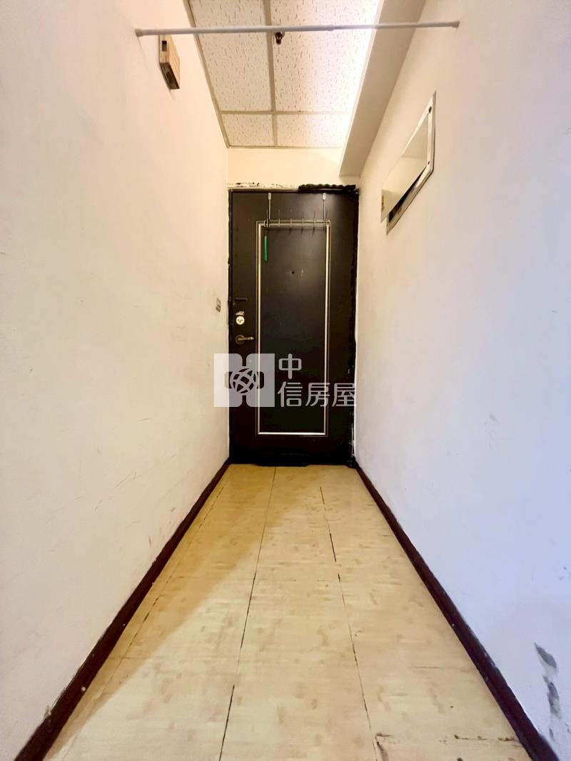 五權車站旁收租低總價套房房屋室內格局與周邊環境