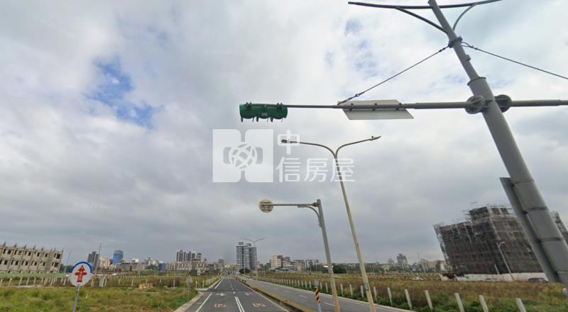 草漯雙面臨路建地房屋室內格局與周邊環境