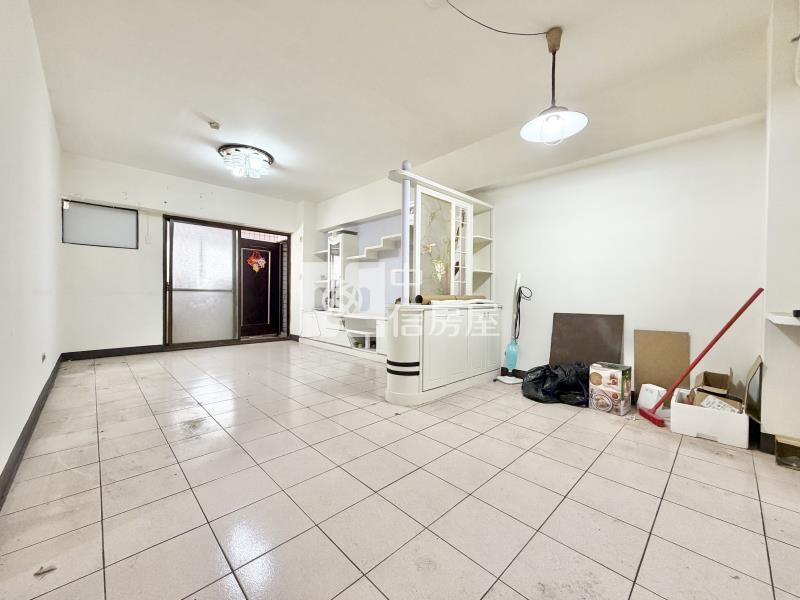 昌平商圈3房休旅車位房屋室內格局與周邊環境