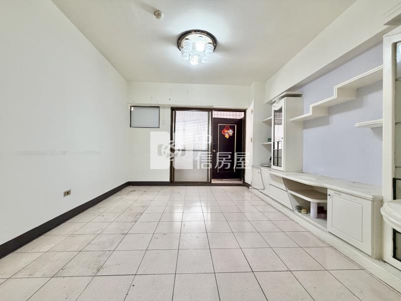 昌平商圈3房休旅車位房屋室內格局與周邊環境