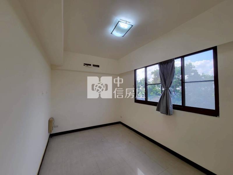 中壢近機捷A20站3+1房車|雙主臥|三衛浴有窗|房屋室內格局與周邊環境