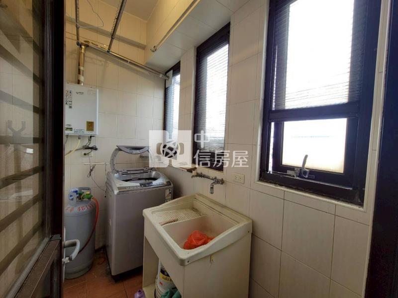 中壢近機捷A20站3+1房車|雙主臥|三衛浴有窗|房屋室內格局與周邊環境