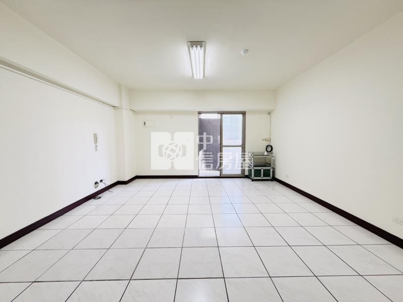 大里塗城商圈三房附車位房屋室內格局與周邊環境