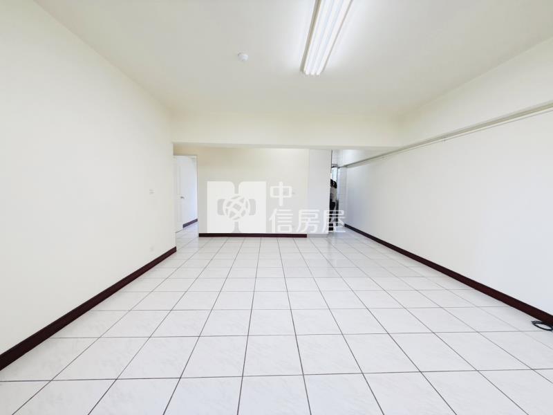 大里塗城商圈三房附車位房屋室內格局與周邊環境