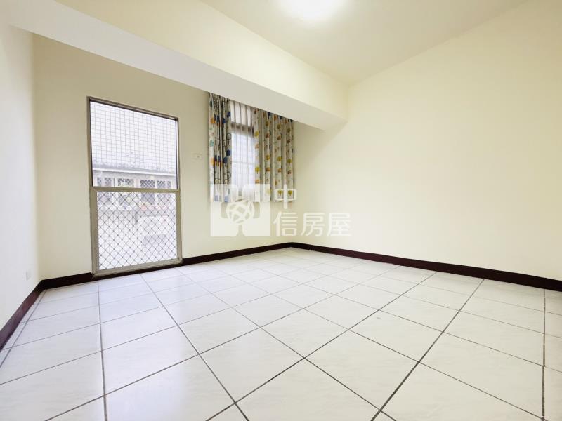 大里塗城商圈三房附車位房屋室內格局與周邊環境