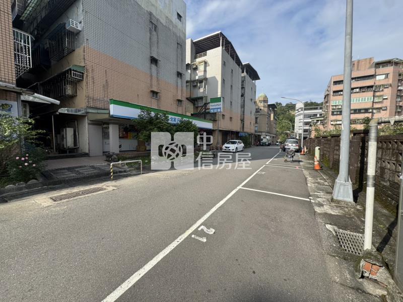 國揚大地房屋室內格局與周邊環境