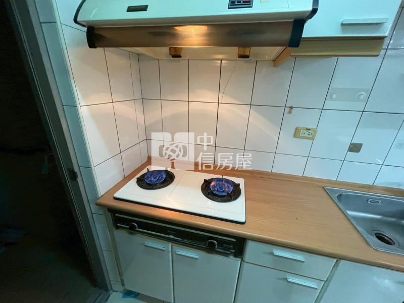 悠活十八美套房房屋室內格局與周邊環境