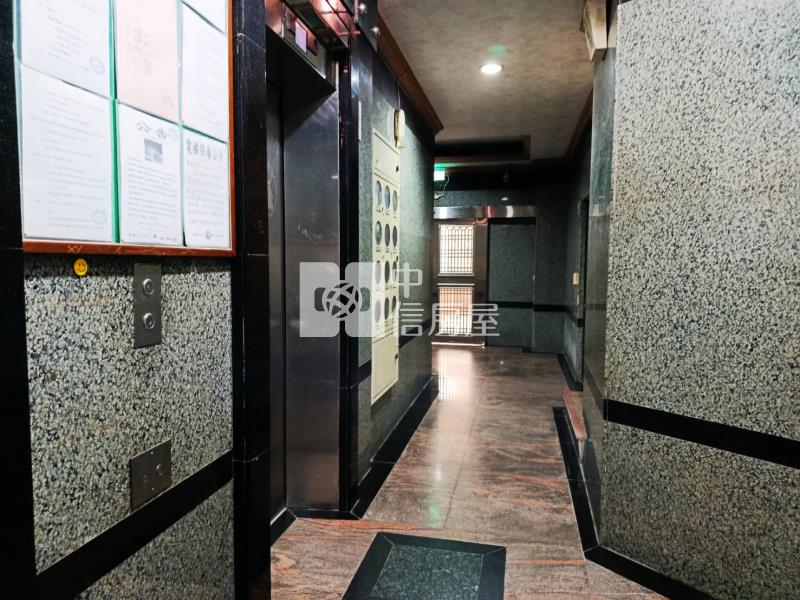 近轉運站皇龍景觀三房房屋室內格局與周邊環境