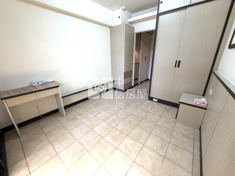 專-中原大學全新裝潢陽台套房房屋室內格局與周邊環境