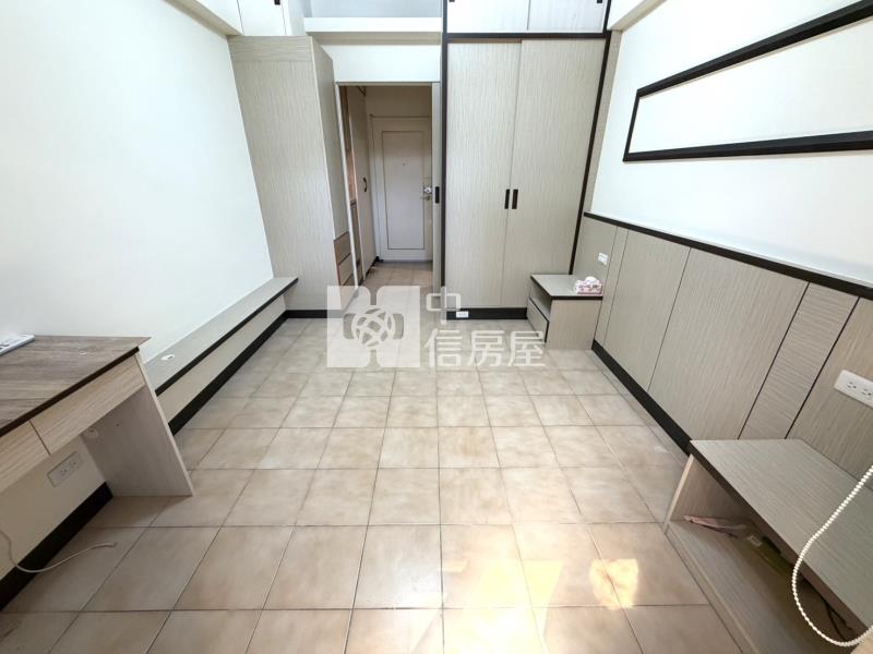 專-中原大學全新裝潢陽台套房房屋室內格局與周邊環境