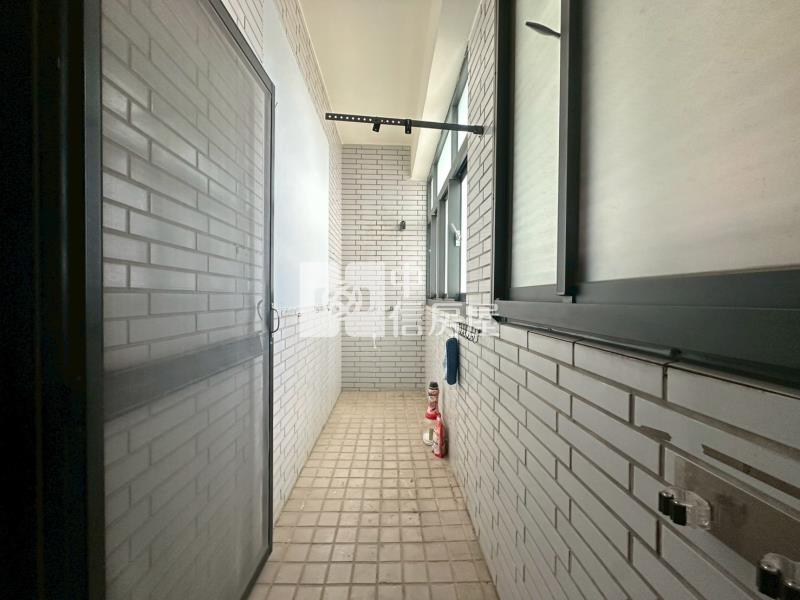 苑裡方正三房健身公寓房屋室內格局與周邊環境