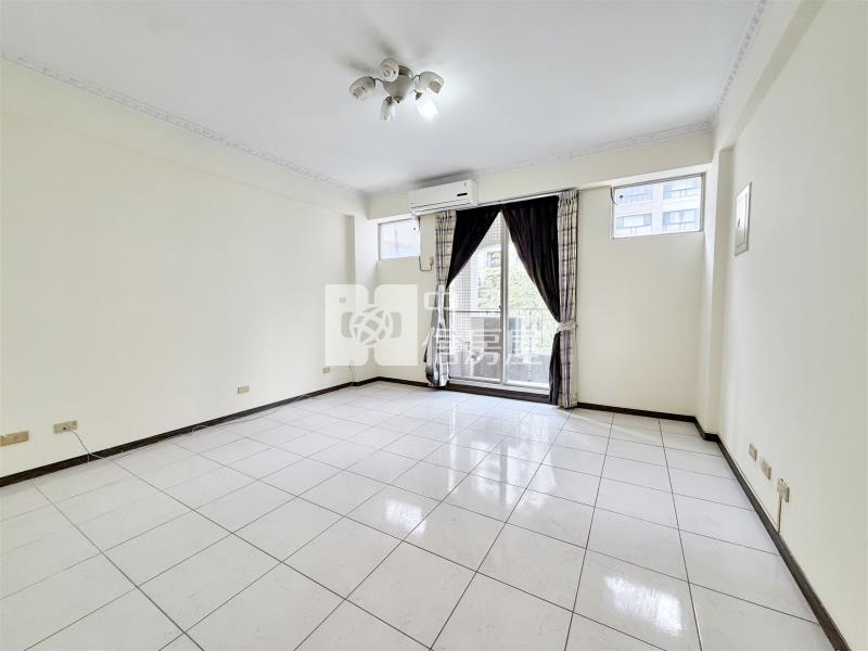 七期惠文學區大地坪透店房屋室內格局與周邊環境