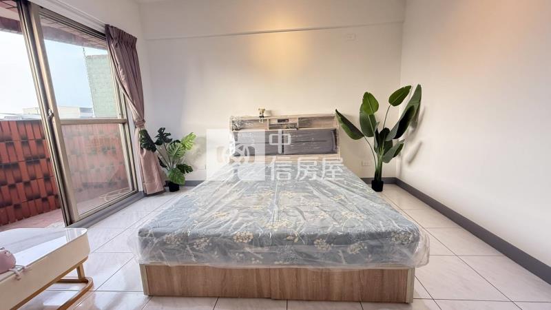 屏東市自立南路河畔景觀套房房屋室內格局與周邊環境