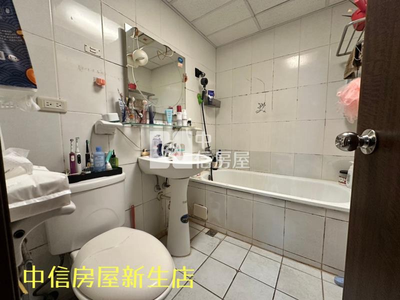 內壢前站愛琴海3房加車位房屋室內格局與周邊環境