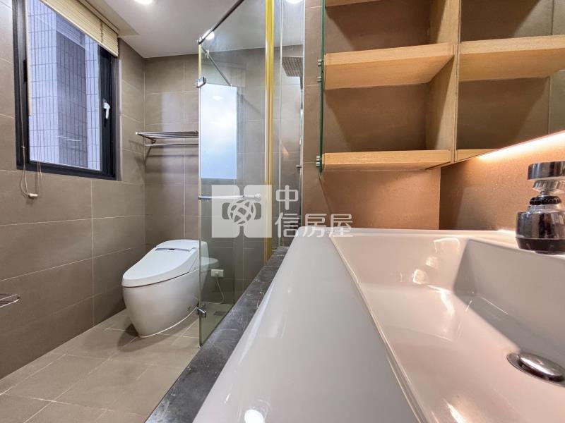 ◆信義君悅4房+車位房屋室內格局與周邊環境