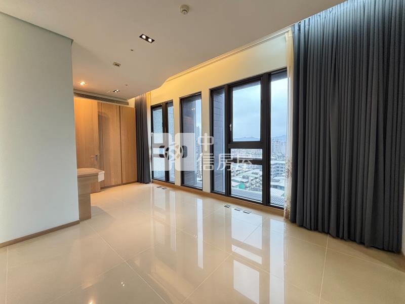 ◆信義君悅4房+車位房屋室內格局與周邊環境