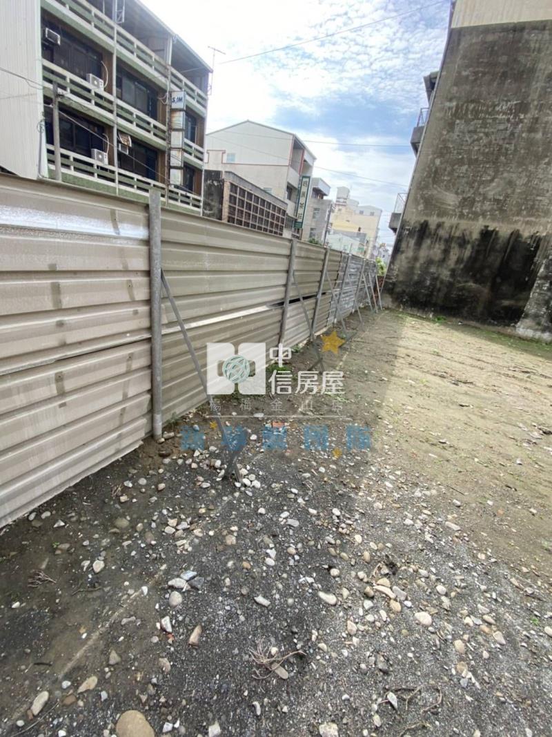 【新夢想】臨12米路大面寬建地房屋室內格局與周邊環境