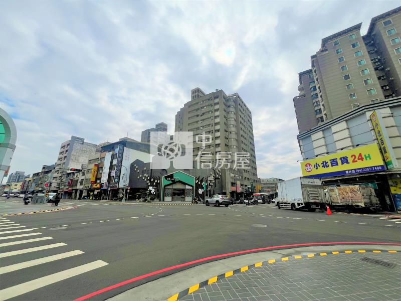 科博館旁三角窗收租店面房屋室內格局與周邊環境