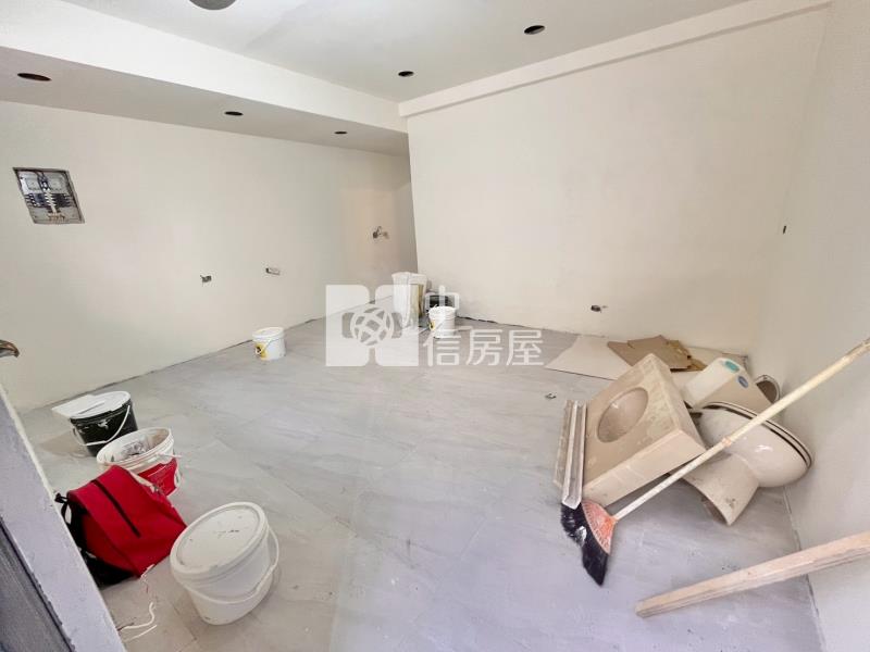 山仔頂公園旁雙主臥美透天(A)房屋室內格局與周邊環境