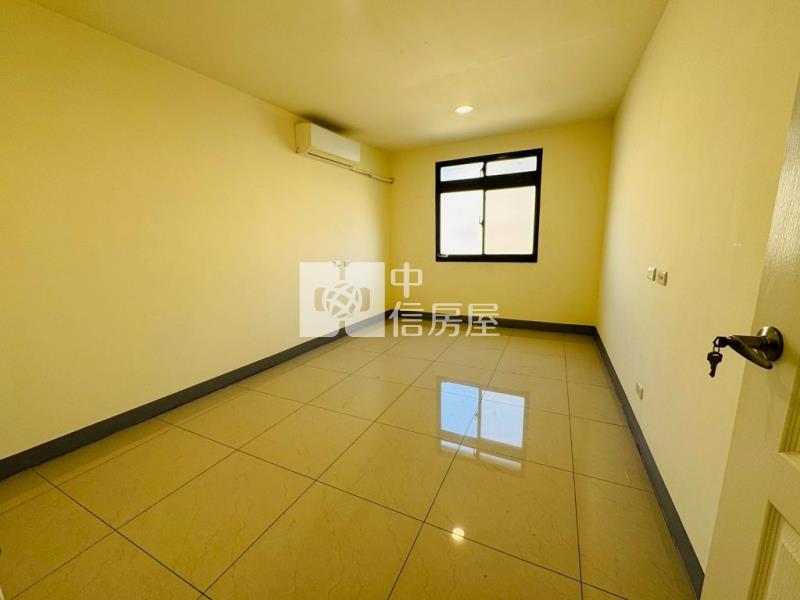 (A)平鎮工業南路雙面臨路透天(中信卓越團隊)房屋室內格局與周邊環境