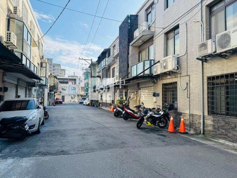 (A)平鎮工業南路雙面臨路透天(中信卓越團隊)房屋室內格局與周邊環境