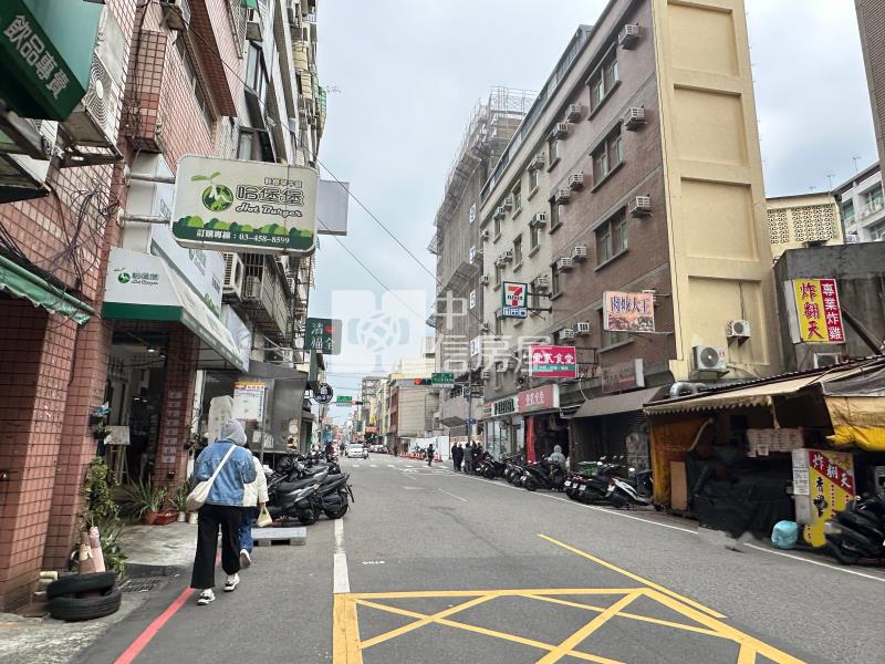 中壢健行科大36坪建地房屋室內格局與周邊環境