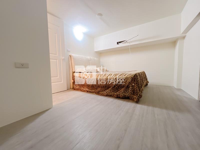 家心向上  全新挑高4米5美裝房屋室內格局與周邊環境