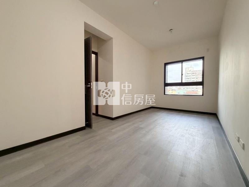 (興大之櫻)大大買家商圈-興大之櫻全新未住二房附平車房屋室內格局與周邊環境